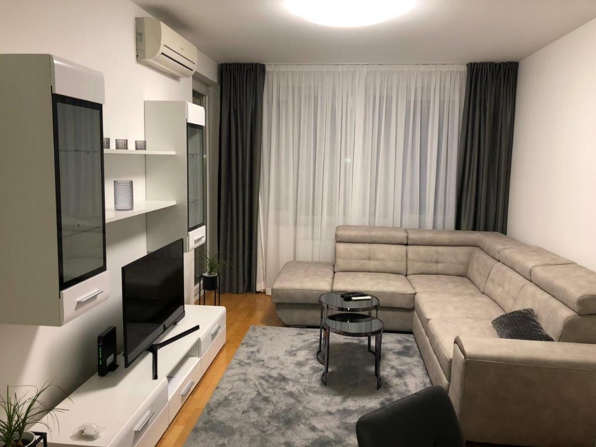 Apartment Queen Zagreb Buitenkant foto