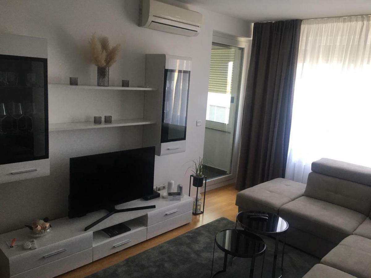 Apartment Queen Zagreb Buitenkant foto